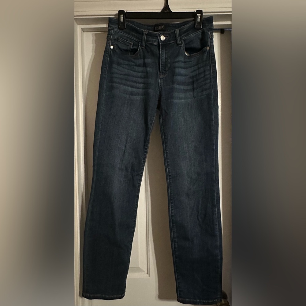 Judy Blue Dark Blue Straight Leg Jeans - size 9/29, excellent condition